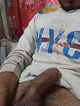 Snapshot of luckyutube chatting on December 23, 2025, 2:33 am luckyutube online show from December 23, 2025, 2:33 am