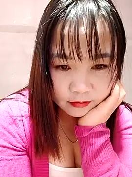 Snapshot of One-two22 chatting on December 19, 2025, 12:18 pm One-two22 online show from December 19, 2025, 12:18 pm