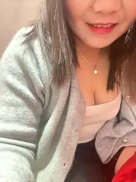 Snapshot of One-two22 chatting on January 11, 2026, 12:12 pm One-two22 online show from January 11, 2026, 12:12 pm