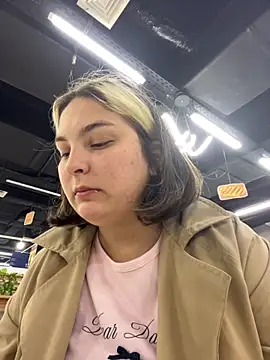 KateBurlesk online show from November 27, 2025, 9:10 am