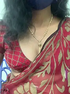 honeygirl6996 online show from May 25, 2026, 6:45 am