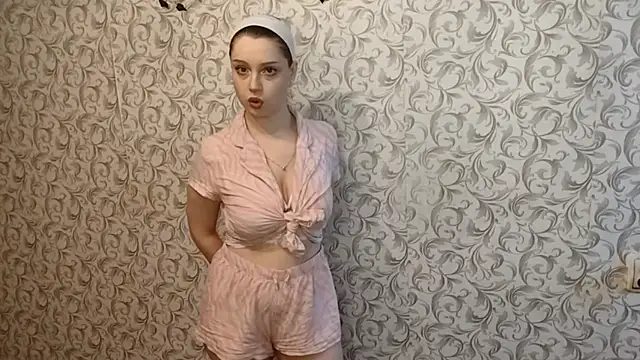 Snapshot of Lilidreamsy chatting on January 13, 2026, 9:13 am Lilidreamsy online show from January 13, 2026, 9:13 am