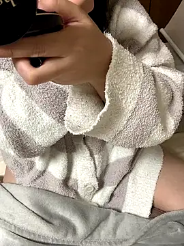 Snapshot of Nami_7373 chatting on November 30, 2025, 5:25 pm Nami 7373 online show from November 30, 2025, 5:25 pm