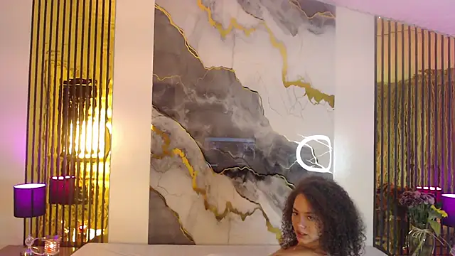 Snapshot of MiticaBrennet_ chatting on January 7, 2026, 4:17 am MiticaBrennet online show from January 7, 2026, 4:17 am