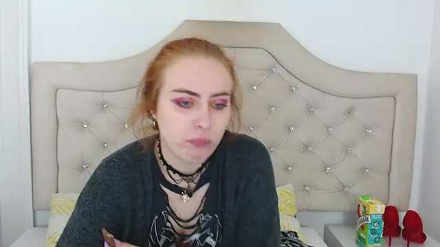 Snapshot of RubyBigBoobs chatting on December 3, 2025, 3:11 pm RubyBigBoobs online show from December 3, 2025, 3:11 pm