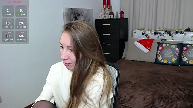 Snapshot of Brandy_Gem chatting on December 21, 2025, 7:43 am Brandy Gem online show from December 21, 2025, 7:43 am