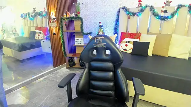 kaelwolf tay online show from December 20, 2025, 7:28 pm