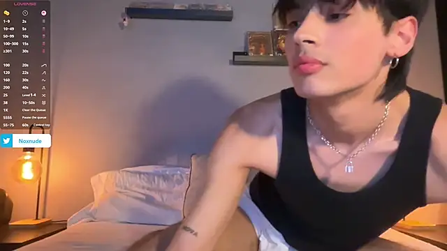 Snapshot of noxnude chatting on February 16, 2026, 11:57 pm noxnude online show from February 16, 2026, 11:57 pm