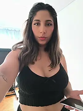 Catalina ramos online show from November 30, 2025, 6:52 pm