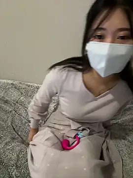 Minagi Shizuku online show from December 21, 2025, 11:34 am