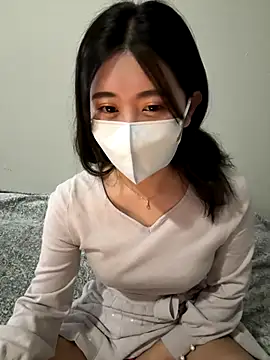 Minagi Shizuku online show from December 20, 2025, 8:39 am