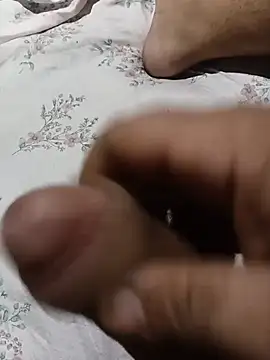 Juninrolao online show from June 4, 2026, 3:22 am