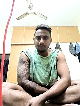 Snapshot of aryaaap chatting on November 30, 2025, 7:58 pm aryaaap online show from November 30, 2025, 7:58 pm