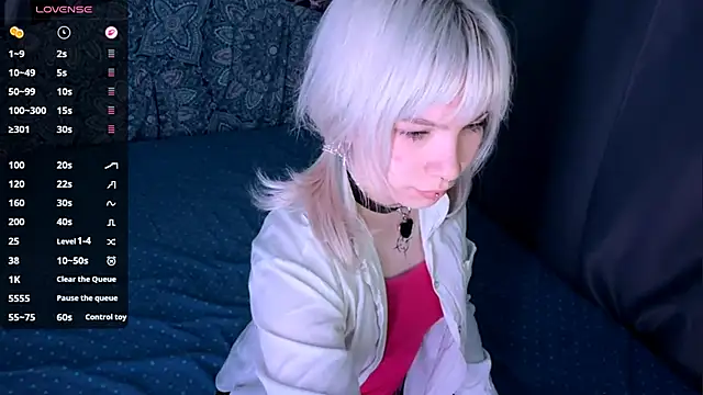 Snapshot of LolaDollyMur chatting on December 3, 2025, 7:13 pm LolaDollyMur online show from December 3, 2025, 7:13 pm