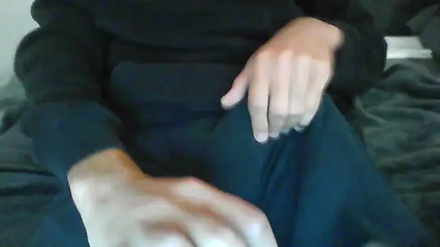 latinman7944 online show from December 2, 2025, 7:10 am