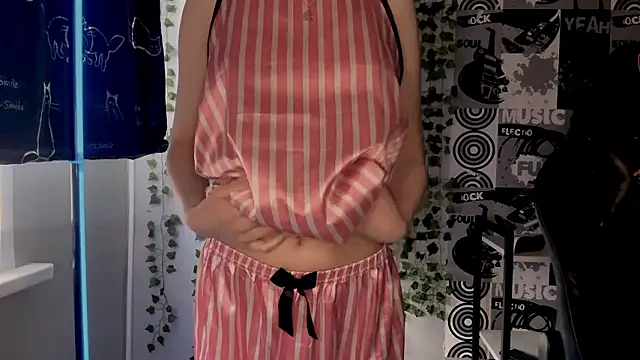 helgicuteness online show from February 18, 2026, 11:50 am