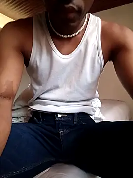 Snapshot of man_black_hot24 chatting on December 21, 2025, 12:40 pm man black hot24 online show from December 21, 2025, 12:40 pm