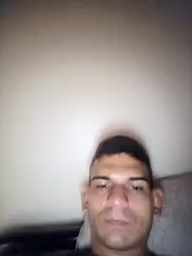 Snapshot of Ksss2400 chatting on November 23, 2025, 3:11 pm Ksss2400 online show from November 23, 2025, 3:11 pm