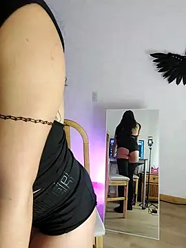 Snapshot of ArgentinaShani chatting on February 25, 2026, 4:56 am ArgentinaShani online show from February 25, 2026, 4:56 am