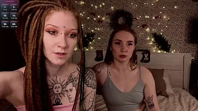 Snapshot of BobbieNibbe chatting on December 21, 2025, 1:08 am BobbieNibbe online show from December 21, 2025, 1:08 am