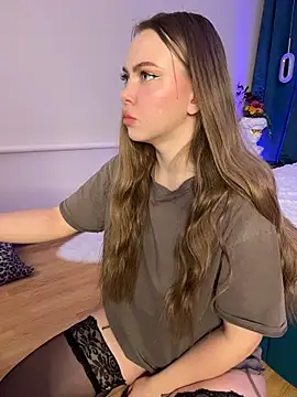 SinCityDoll online show from March 6, 2026, 5:13 am