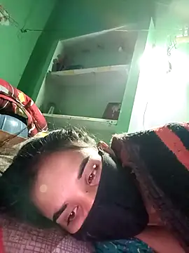 Uma sain online show from December 4, 2025, 12:42 am