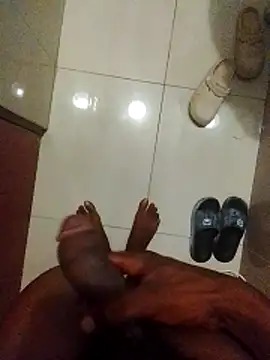 Snapshot of punanibully16 chatting on February 8, 2026, 7:55 pm punanibully16 online show from February 8, 2026, 7:55 pm