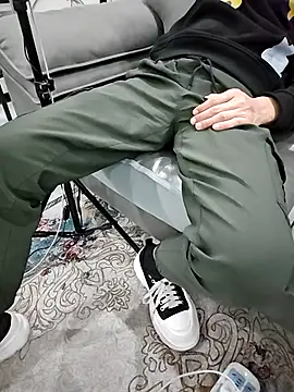 micai fengbei online show from February 25, 2026, 12:27 pm