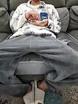 micai fengbei online show from February 4, 2026, 3:07 pm