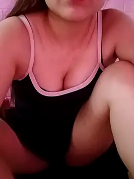 Lily-ross22 online show from April 12, 2026, 1:53 am