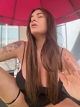 JessicaFlame online show from June 3, 2026, 1:01 pm