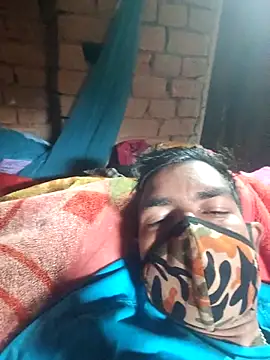 Snapshot of Curvy_Vamikaa chatting on December 19, 2025, 7:22 am Curvy Vamikaa online show from December 19, 2025, 7:22 am