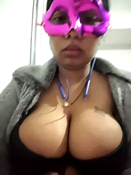 Snapshot of aarti03fb chatting on January 6, 2026, 6:23 pm aarti03fb online show from January 6, 2026, 6:23 pm