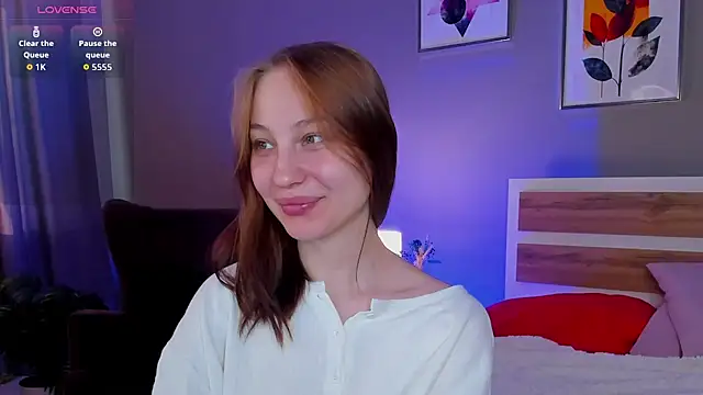 lally cute online show from February 28, 2026, 11:32 am