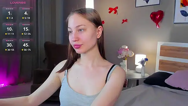 lally cute online show from February 18, 2026, 11:50 am