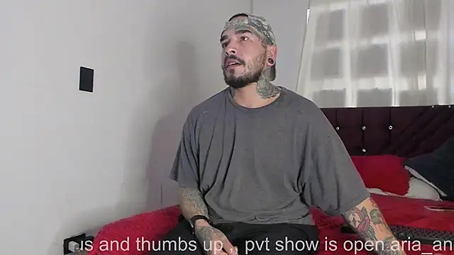 ARIA AND NICK online show from January 10, 2026, 1:28 pm