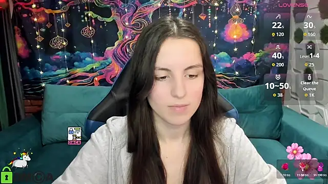 Snapshot of VeronicaSweeet chatting on December 17, 2025, 2:33 pm VeronicaSweeet online show from December 17, 2025, 2:33 pm