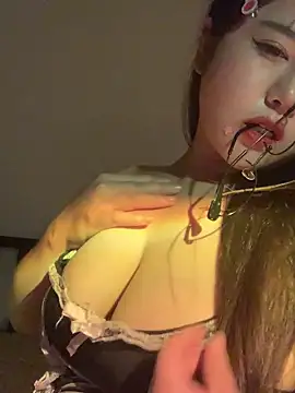 Snapshot of boniu-mimi chatting on November 30, 2025, 2:40 pm boniu-mimi online show from November 30, 2025, 2:40 pm