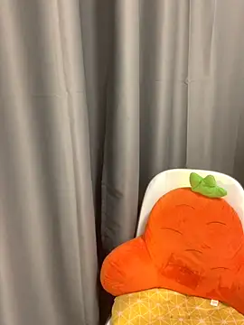 Snapshot of boniu-mimi chatting on December 2, 2025, 3:07 am boniu-mimi online show from December 2, 2025, 3:07 am