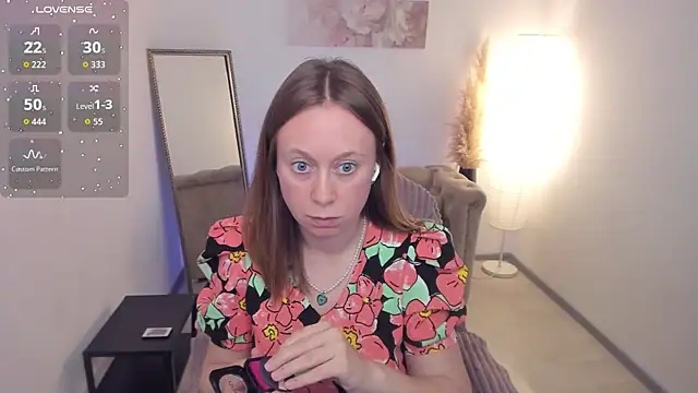 Snapshot of Brooke_lover chatting on June 9, 2026, 3:46 pm Brooke lover online show from June 9, 2026, 3:46 pm
