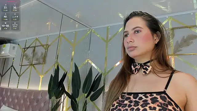 Snapshot of Lola_saenz_ chatting on February 19, 2026, 11:51 am Lola saenz online show from February 19, 2026, 11:51 am