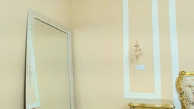 HallieStone online show from February 24, 2026, 8:37 am