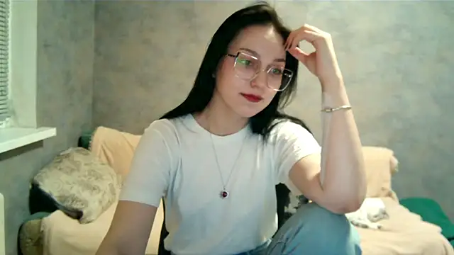 GlibRasher online show from November 27, 2025, 8:09 pm