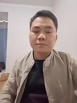 qwer940516 online show from January 12, 2026, 11:42 pm