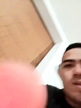 culona2417 online show from December 17, 2025, 3:22 am