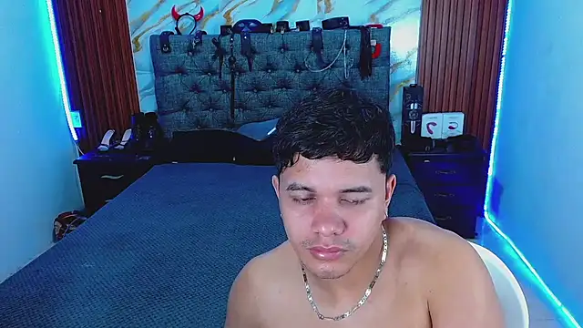 Snapshot of Meryandcris chatting on February 20, 2026, 7:21 am Meryandcris online show from February 20, 2026, 7:21 am