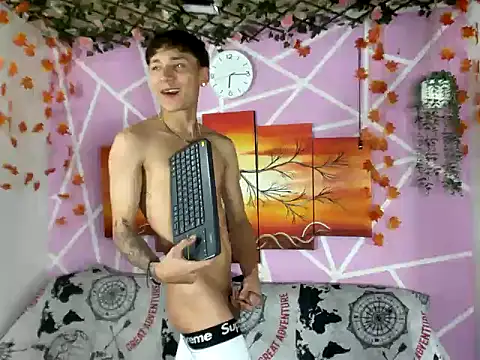 Snapshot of bradboyhot06 chatting on February 6, 2026, 3:57 am bradboyhot06 online show from February 6, 2026, 3:57 am