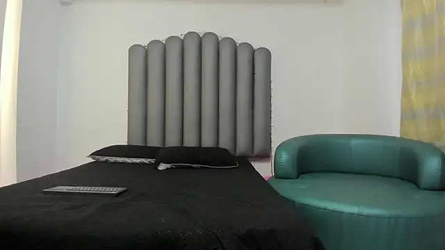 Snapshot of Megan_foro chatting on December 4, 2025, 5:28 am Megan foro online show from December 4, 2025, 5:28 am