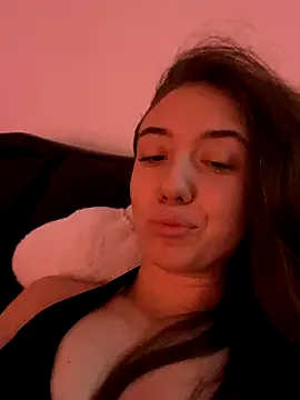 CristinaSw online show from December 15, 2025, 2:12 pm