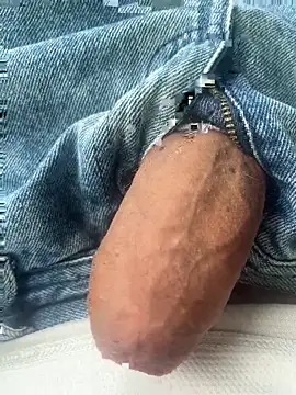 Snapshot of soubi777 chatting on December 3, 2025, 6:18 pm soubi777 online show from December 3, 2025, 6:18 pm